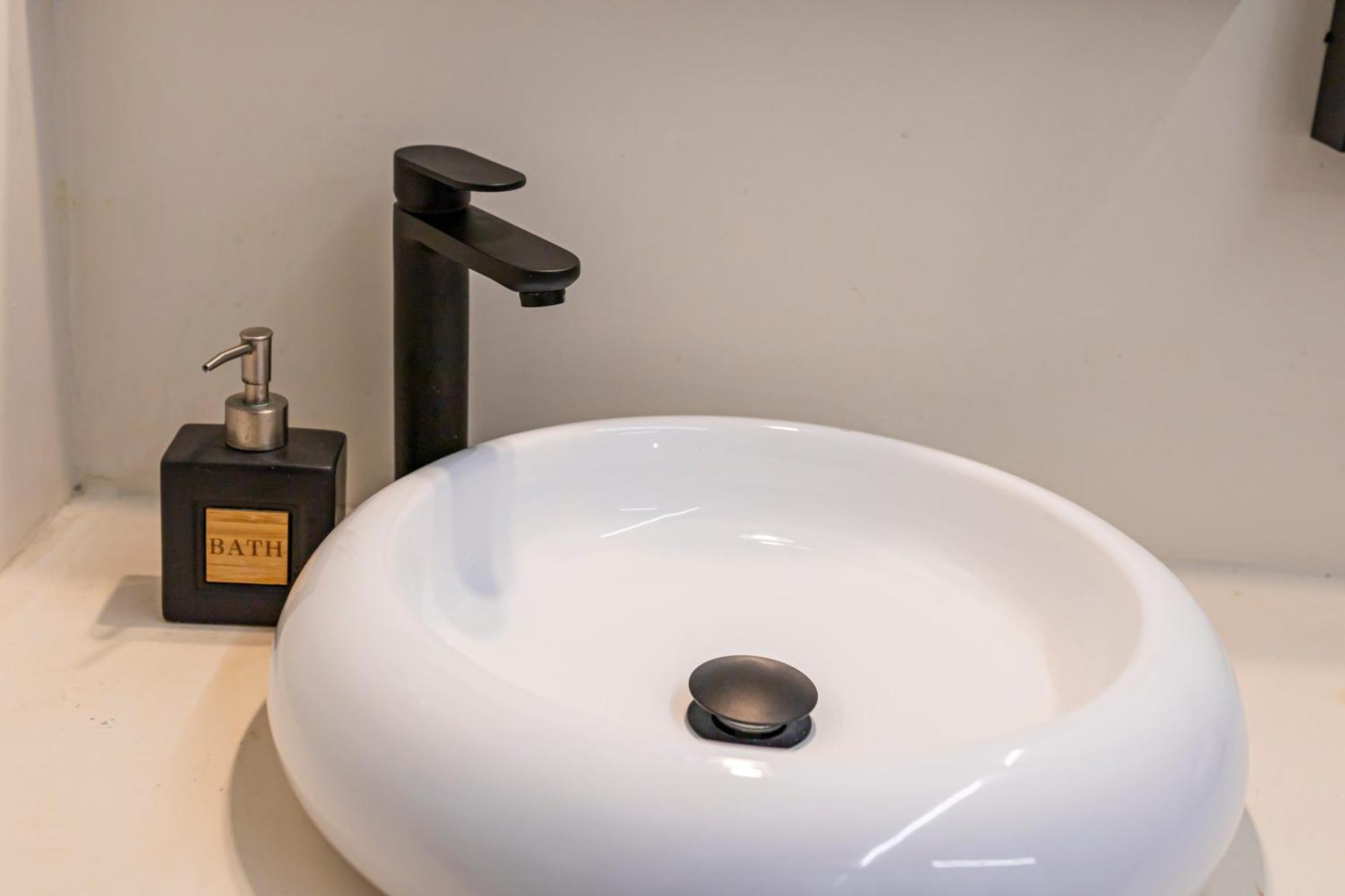 Resolana Suites Sevilla Eksteriør billede